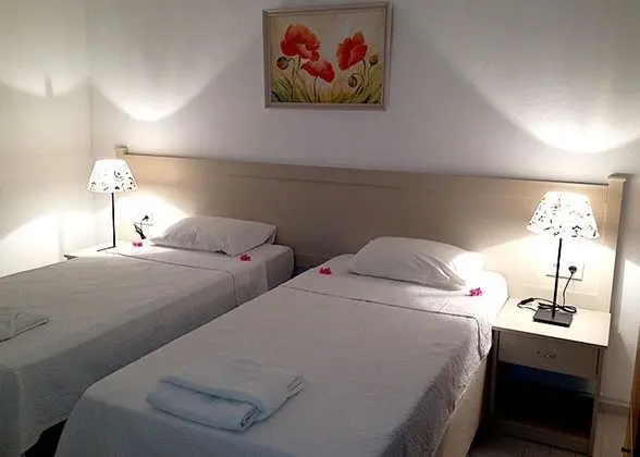 Standart Oda, Bahçe Manzaralı