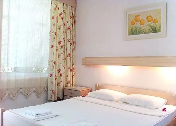 Standart Oda, Bahçe Manzaralı