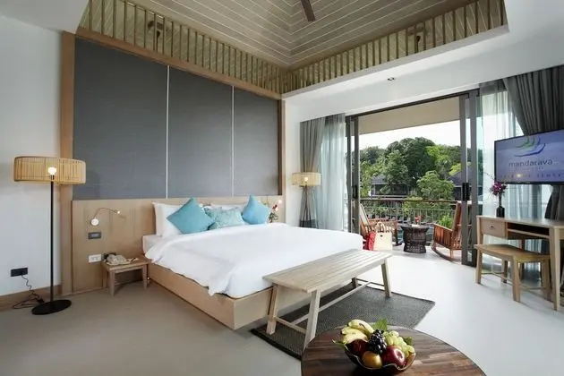 Panoramic Deluxe Room