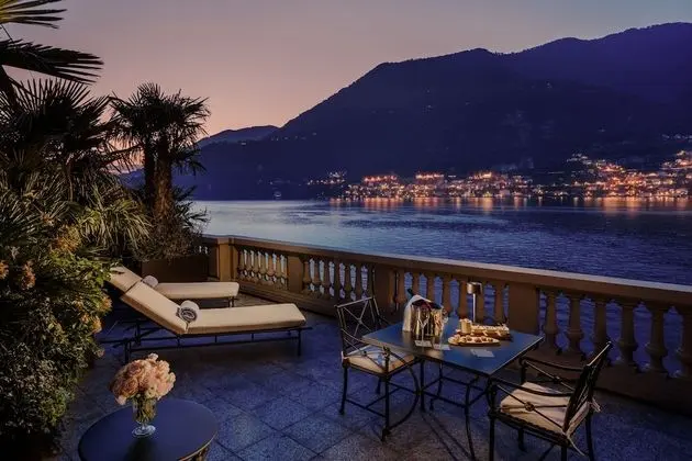 Çatı Katı Süiti (Penthouse) (Penthouse Suite)
