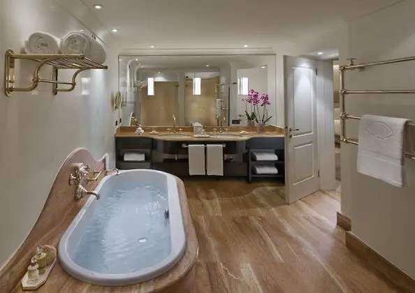 Süit (Vista Lago Duplex)