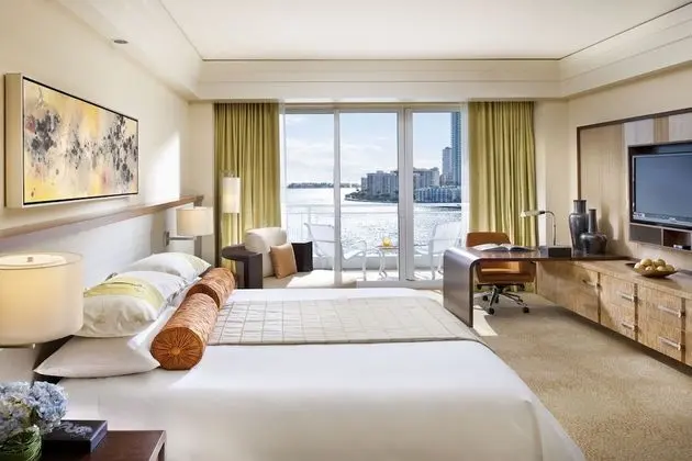 Skyline View, Deluxe Oda, 1 En Büyük (King) Boy Yatak, Engellilere Uygun, Manzaralı