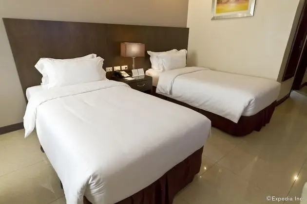 Superior (2 Single Beds)