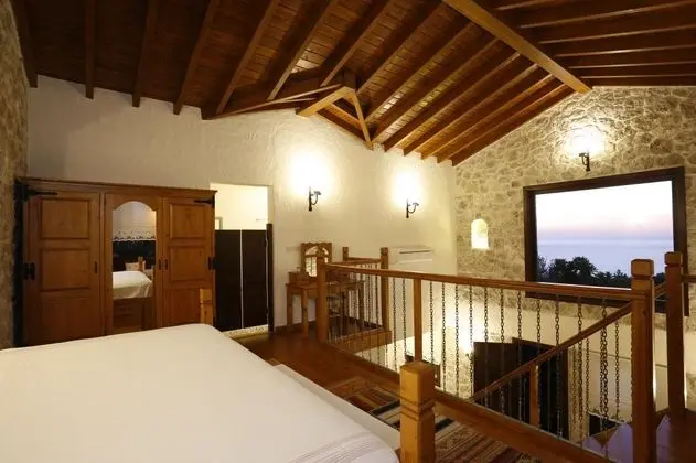 Özel Havuzlu Villa, Deniz Manzaralı