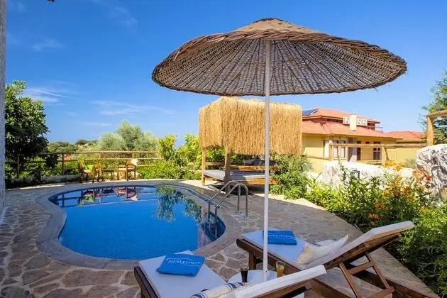 Özel Havuzlu Villa, Deniz Manzaralı