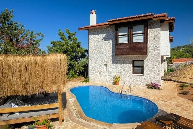 Özel Havuzlu Villa, Deniz Manzaralı