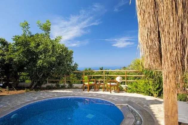 Özel Havuzlu Villa, Deniz Manzaralı