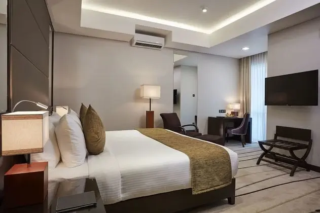 Deluxe Tek Büyük Yataklı Oda, 1 En Büyük (King) Boy Yatak, Engellilere Uygun