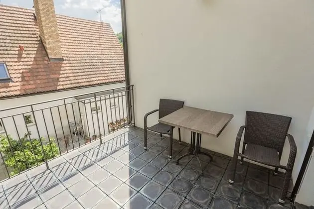 Comfort Tek Büyük Yataklı Oda, Teras, Nehir Manzaralı