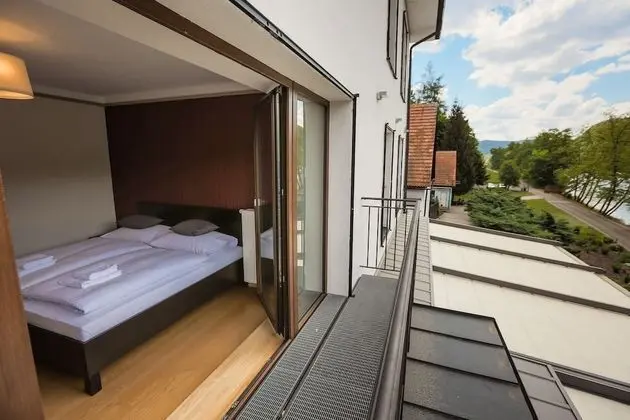 Panoramic Tek Büyük Yataklı Oda, Balkon, Nehir Manzaralı