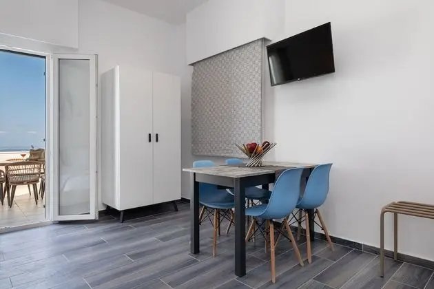 Deluxe Stüdyo, Deniz Manzaralı