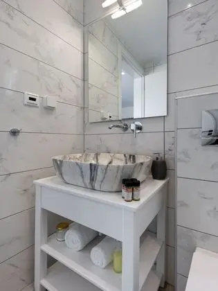 Deluxe Stüdyo, Deniz Manzaralı