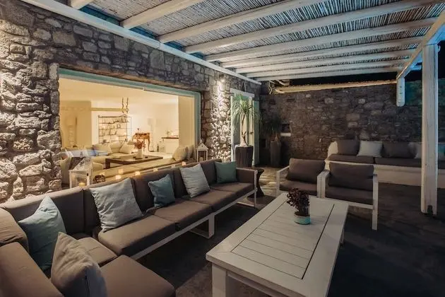 Villa (Mando 1)