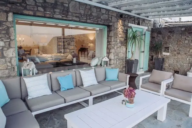 Villa (Mando 1)