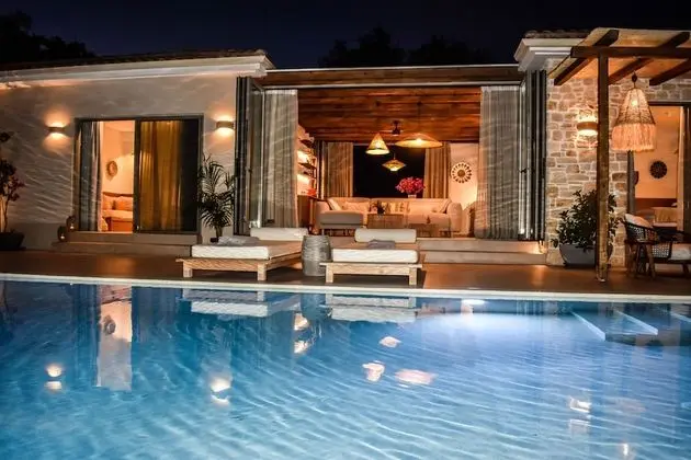 Family Villa, 2 Yatak Odası, Sigara İçilmez, Bahçeli