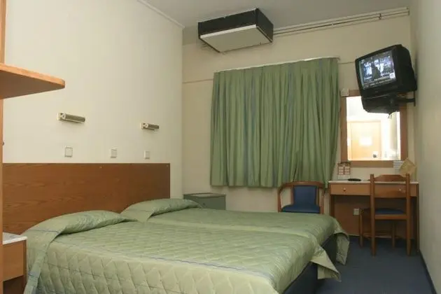 1 Çift Kişilik Veya 2 Tek Kişilik Yatak Standard