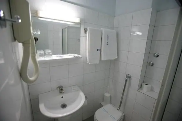 1 Çift Kişilik Veya 2 Tek Kişilik Yatak Standard