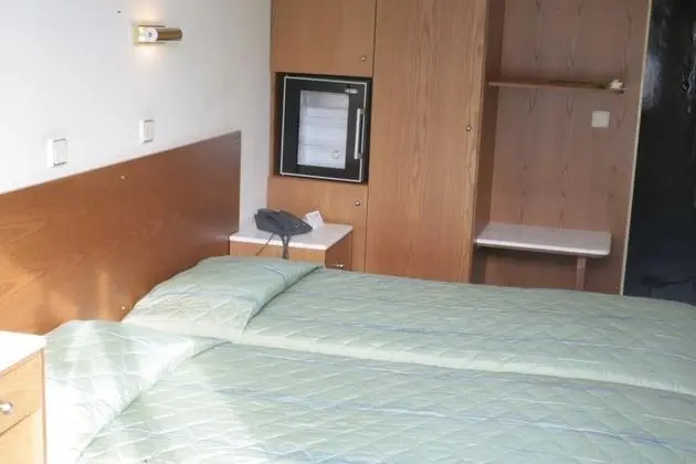 1 Çift Kişilik Veya 2 Tek Kişilik Yatak Standard