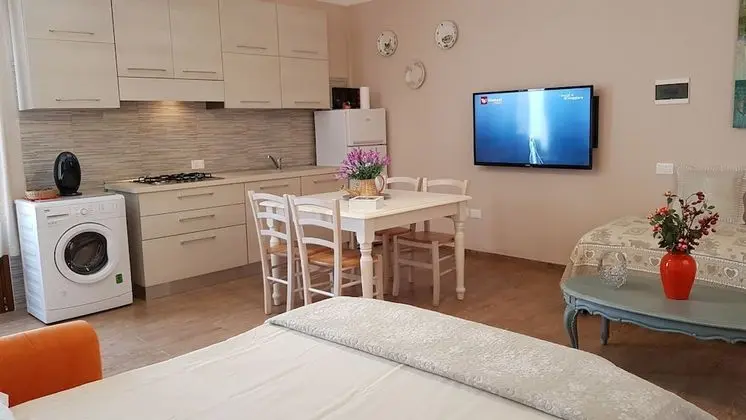 Stüdyo, 1 Büyük (Queen) Boy Yatak, Sigara İçilmez