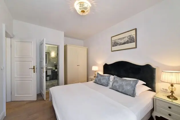 Deluxe Apart Daire, 1 Yatak Odası, Balkon (White Baroque)