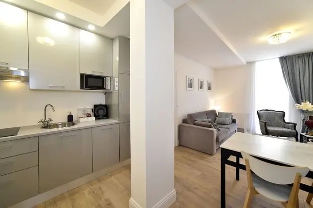 Deluxe Apart Daire, 1 Yatak Odası, Balkon (White Baroque)