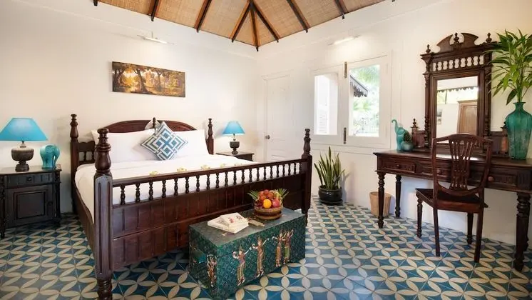 Private One-Bedroom Home - Free Airport Transfers + Daily Afternoon Tea