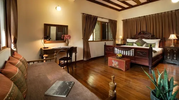 Private Two-Bedroom Home - Free Airport Transfers + Daily Afternoon Tea