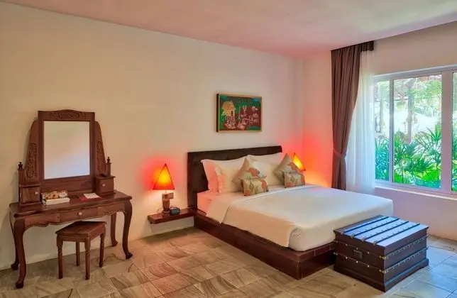 Suite with Terrace - Free Airport Transfers + Daily Afternoon Tea