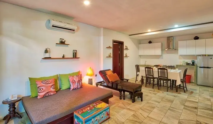 Suite with Terrace - Free Airport Transfers + Daily Afternoon Tea