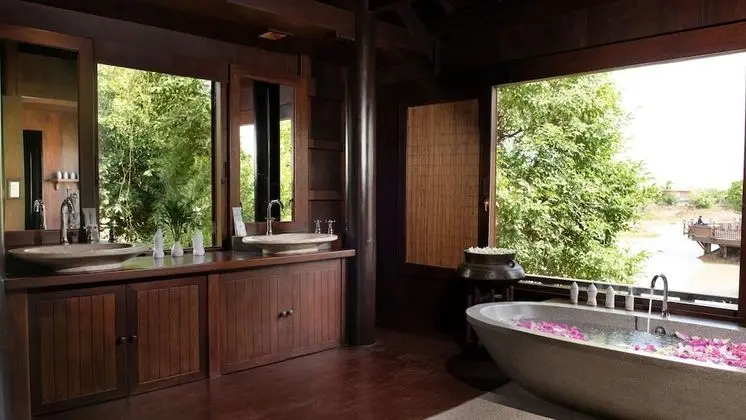 Private Family Villa - Free Airport Transfers + Daily Khmer Lunch + Daily Afternoon Tea