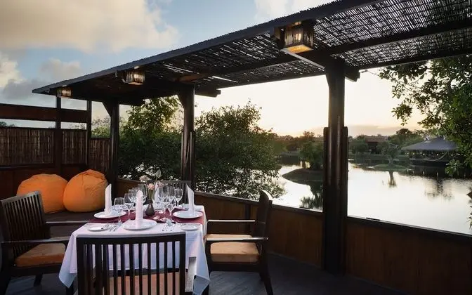 Private Pool Villa - Free Airport Transfers + Daily Khmer Lunch + Daily Afternoon Tea