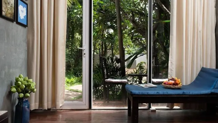 Historical Double Room - Free Airport Transfers + Daily Afternoon Tea