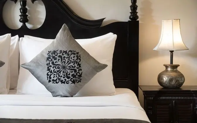 Historical Honeymoon Suite - Romantic Package