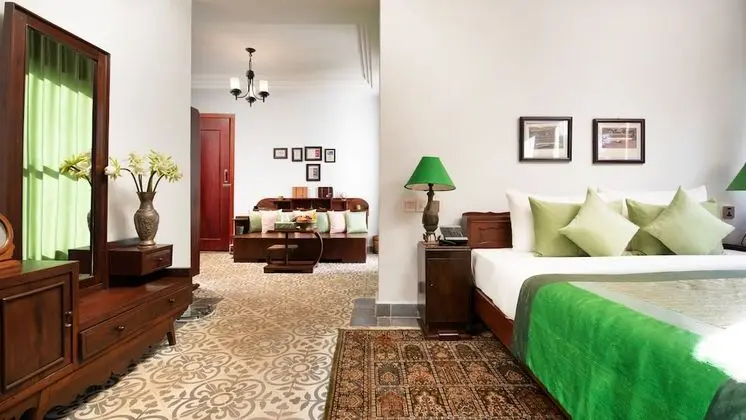 Historical Honeymoon Suite - Romantic Package