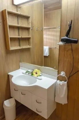 Büyük Yataklı Tek Kişilik Oda
