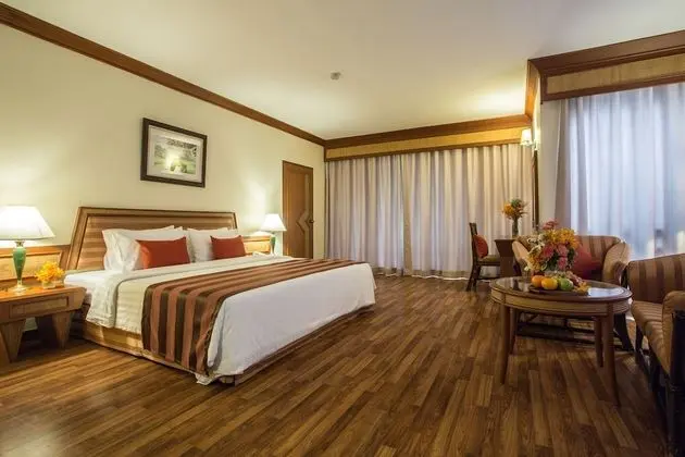 Deluxe Double or Twin Room / 2 Person