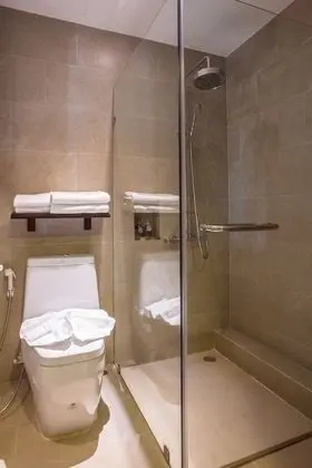 Deluxe Double or Twin Room / 2 Person