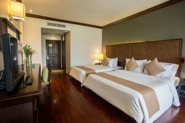 Premier Room