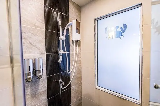 Deluxe Seaview Pool Access