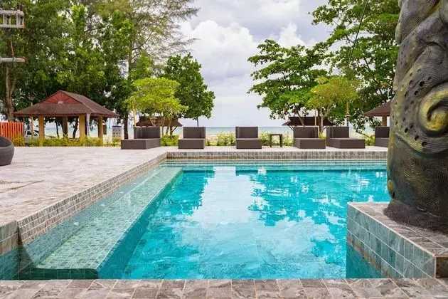 Deluxe Seaview Pool Access