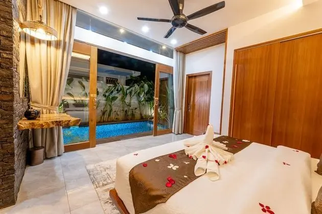 Deluxe Villa, 1 Yatak Odası, Kişiye Özel Havuzlu, Havuz Manzaralı