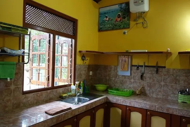 Classic Tek Büyük Yataklı Oda, Bahçe Manzaralı, Bahçeli