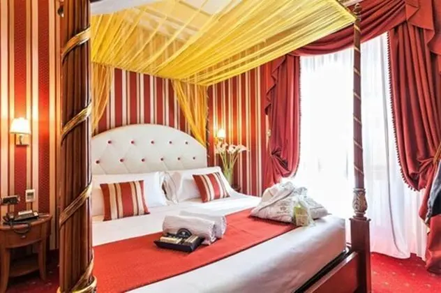 Luxury Dört Kişilik Oda