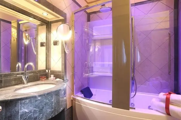 Luxury Dört Kişilik Oda