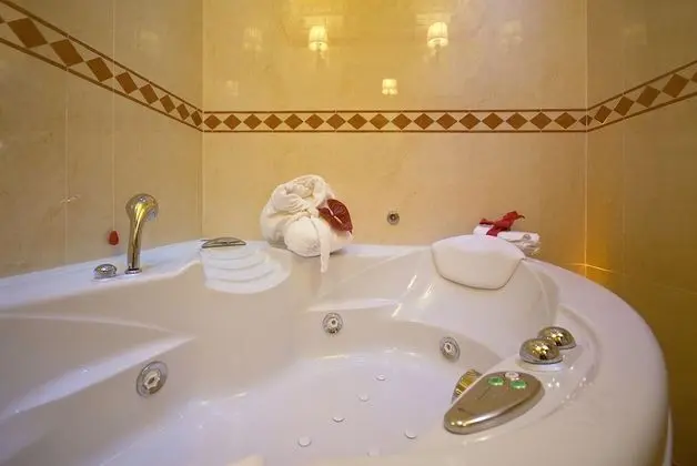 Luxury Dört Kişilik Oda