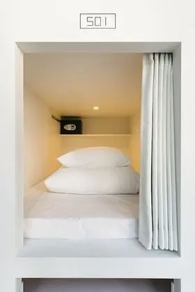 Ortak Ranzalı Oda, Sadece kadınlar için