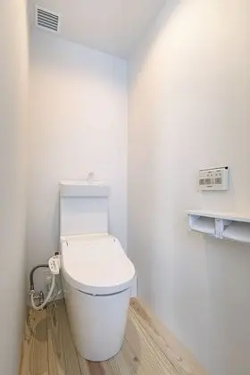 Ortak Ranzalı Oda, Sadece kadınlar için