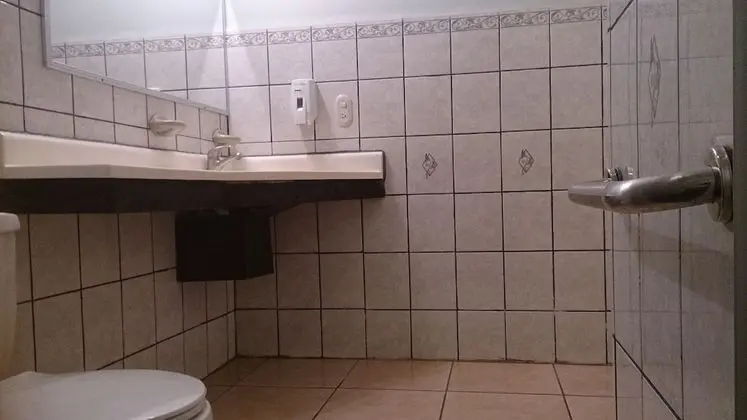 Standard Oda, 2 Çift Kişilik Yatak, Havuz Manzaralı