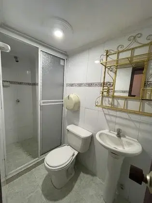 Üç Kişilik Oda