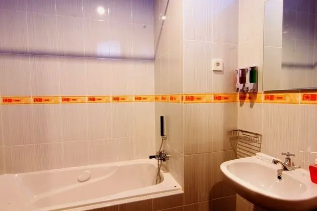 Deluxe Oda, Havuz Manzaralı